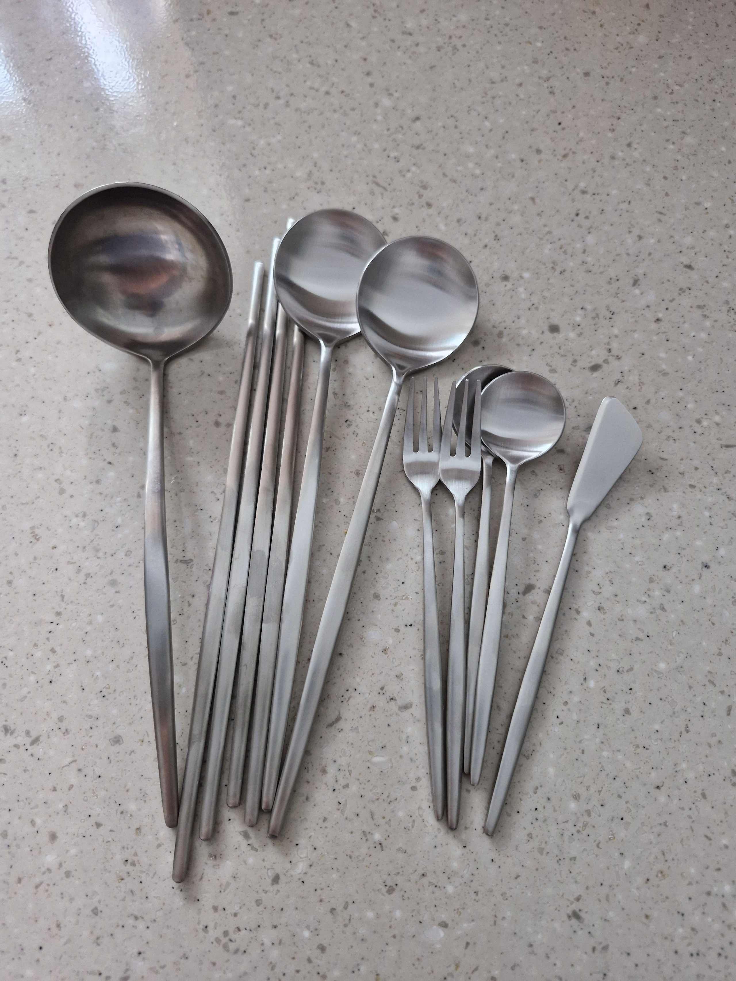 Helio Stainless Steel Spoon & Chopsticks Set user photo