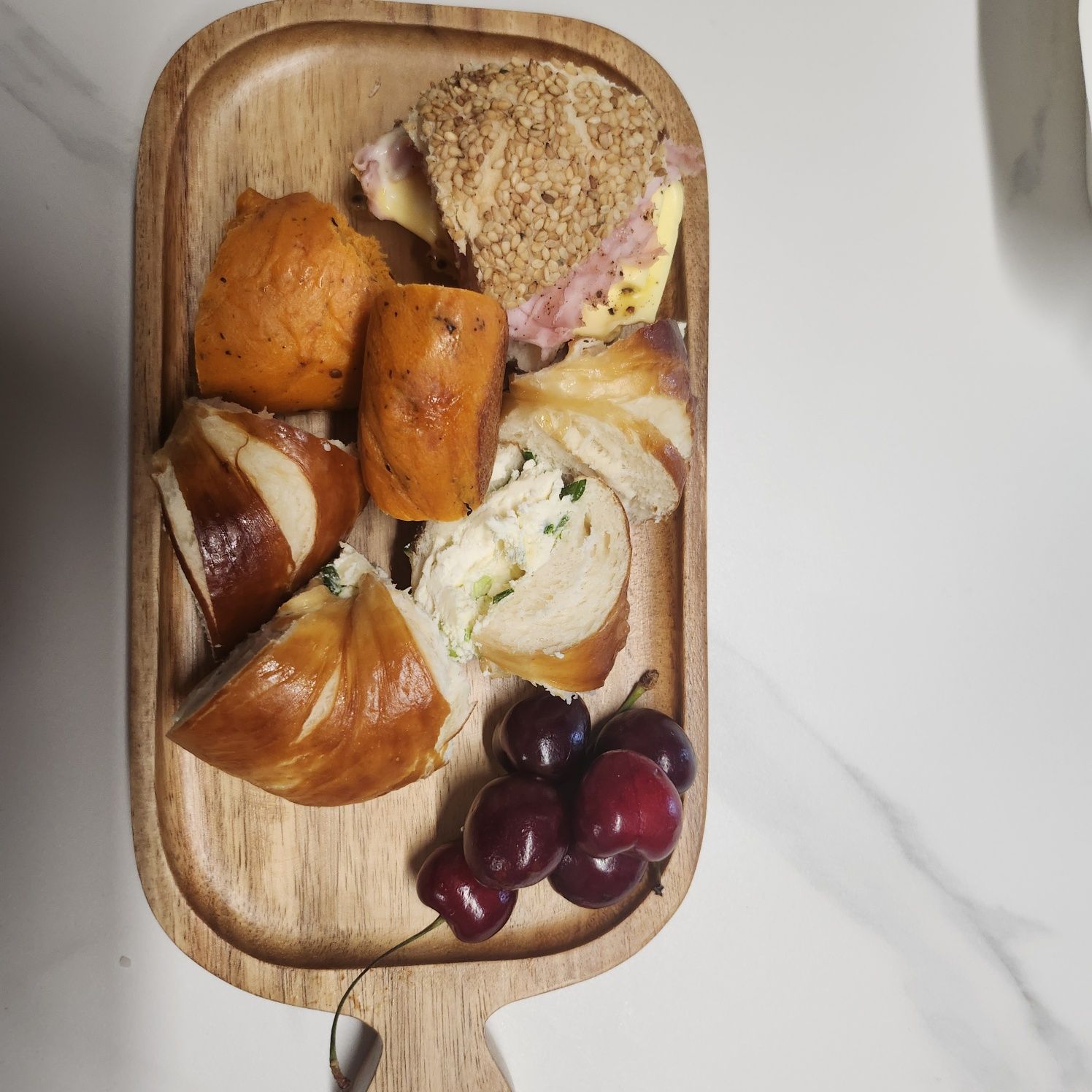 Acacia Wood Brunch Serving Tray user photo