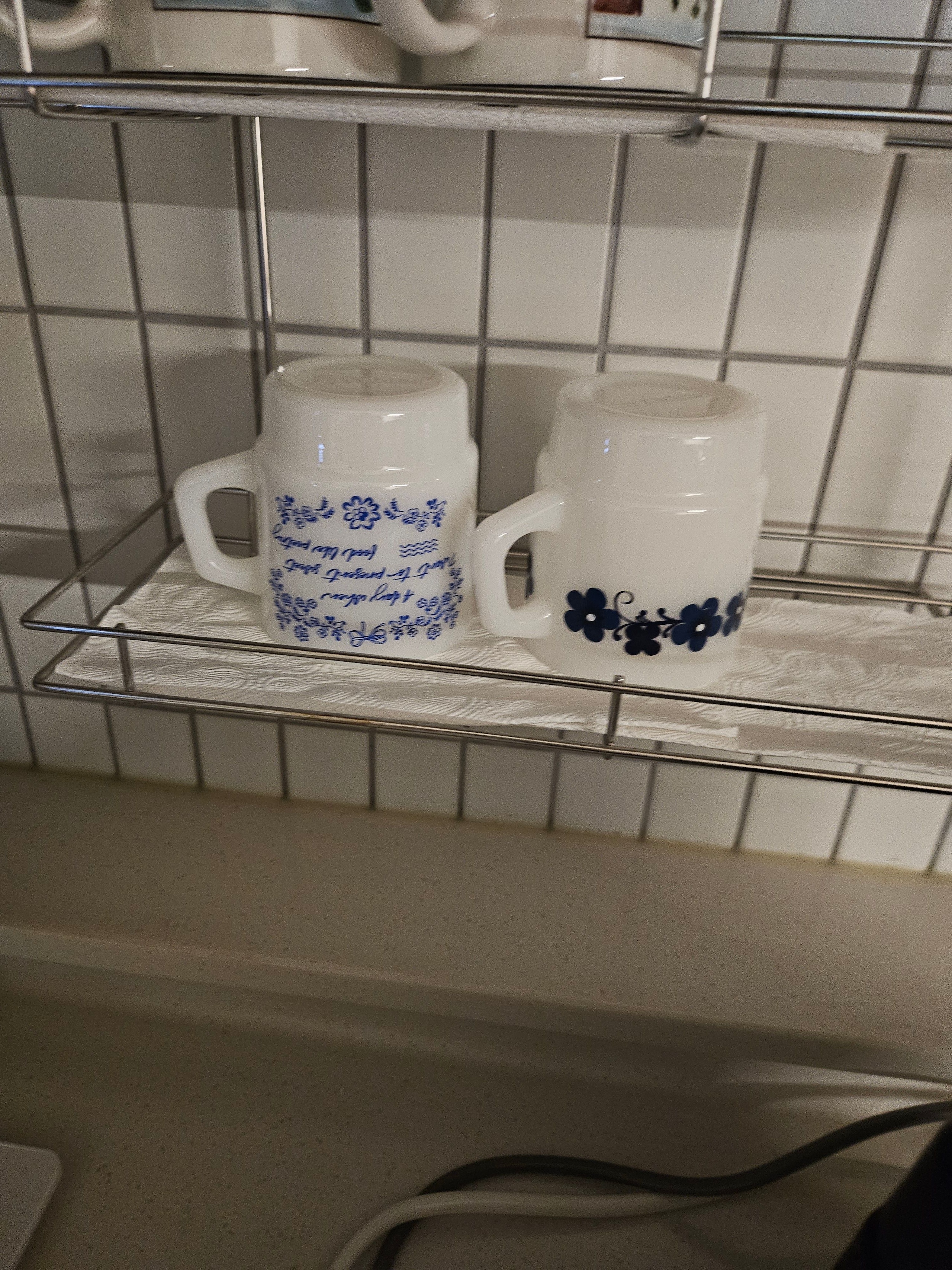 Syracuse Pattern Milk Glass Mug user photo