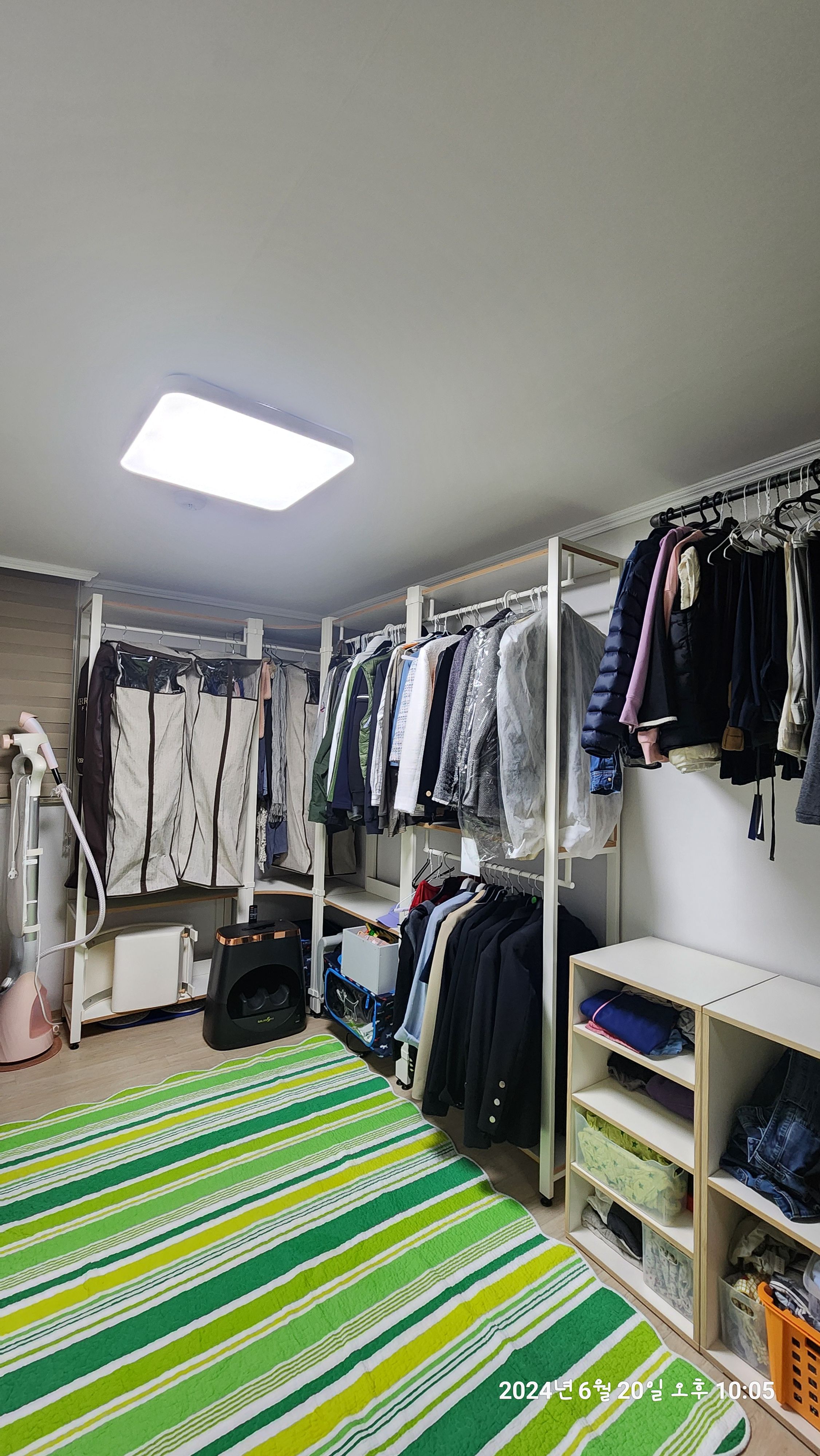 Rooming Open Wardrobe user photo