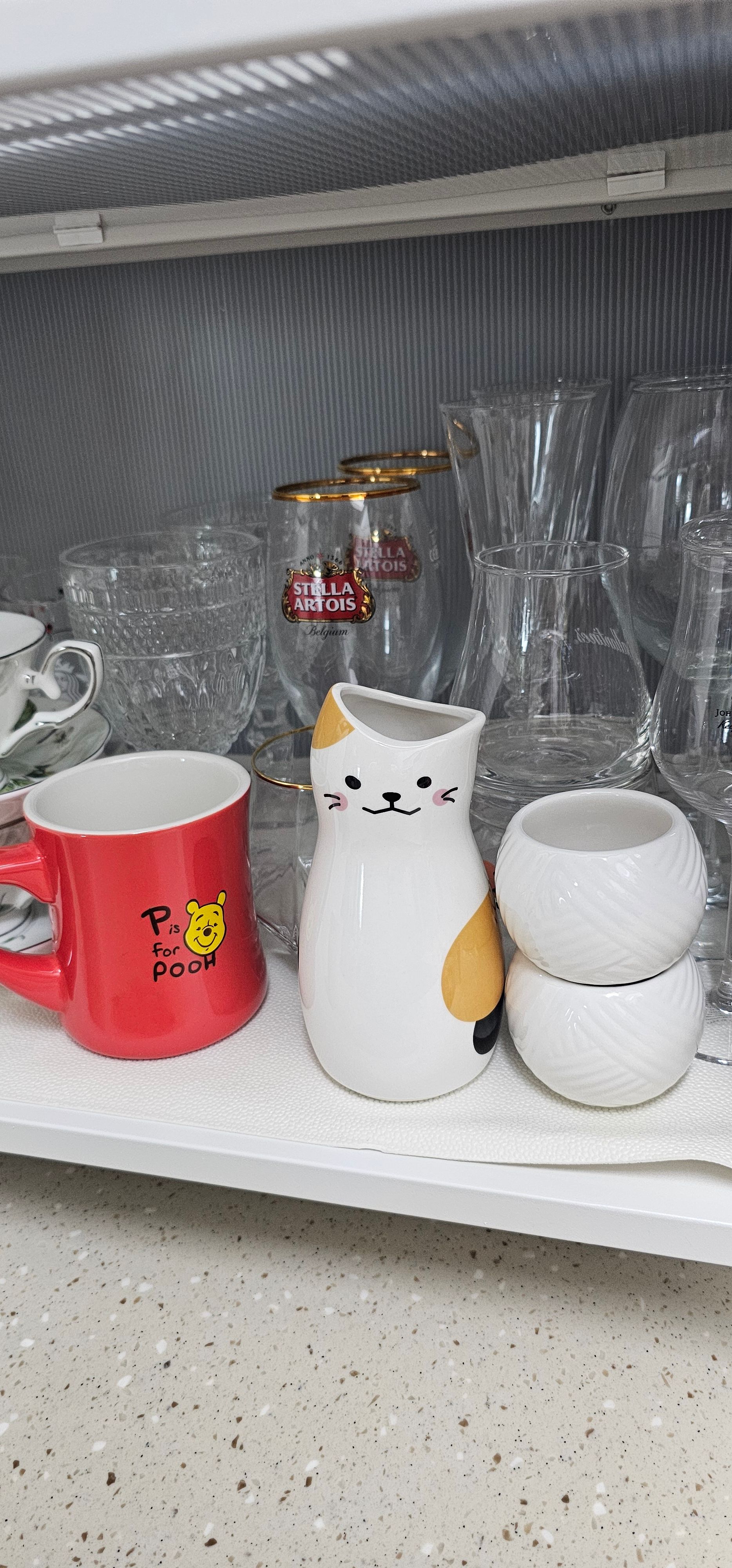 Cat Café Sake & Soju Carafe and Cup Set for 2 (3-Piece) user photo