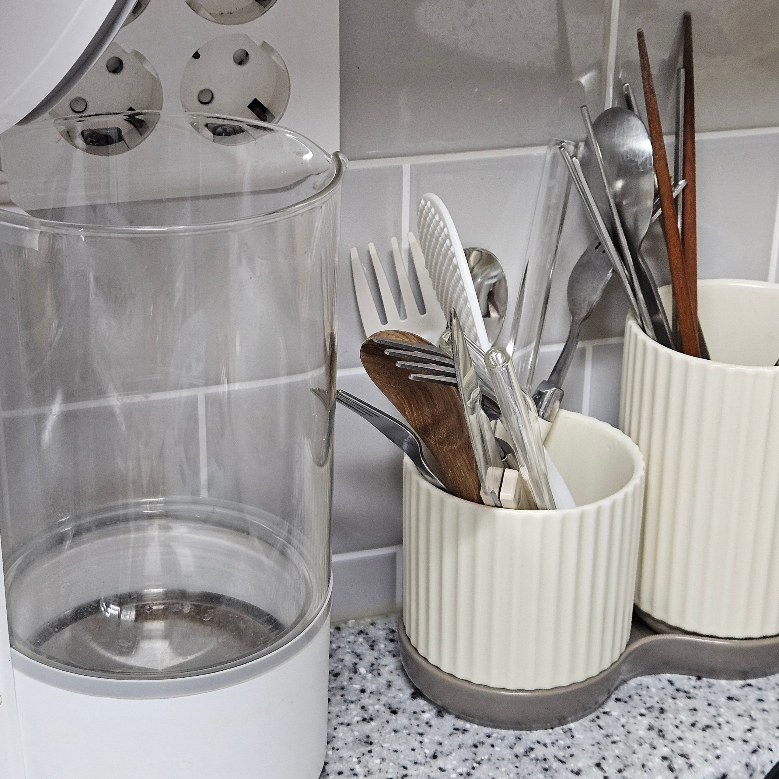 Carving Ceramic Utensil Holder Set (3-Piece) user photo