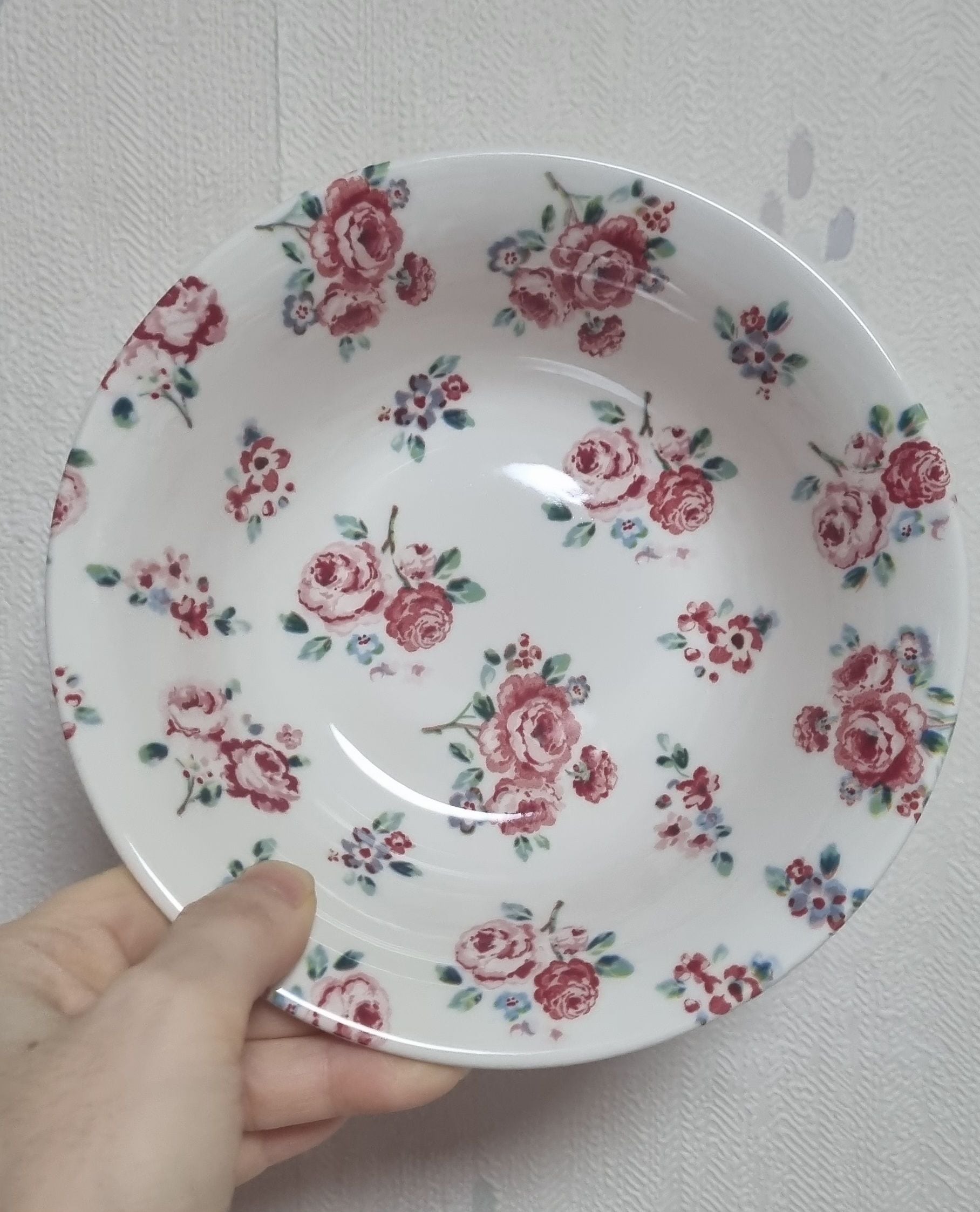 Claytan Vintage Floral Deep Plate user photo