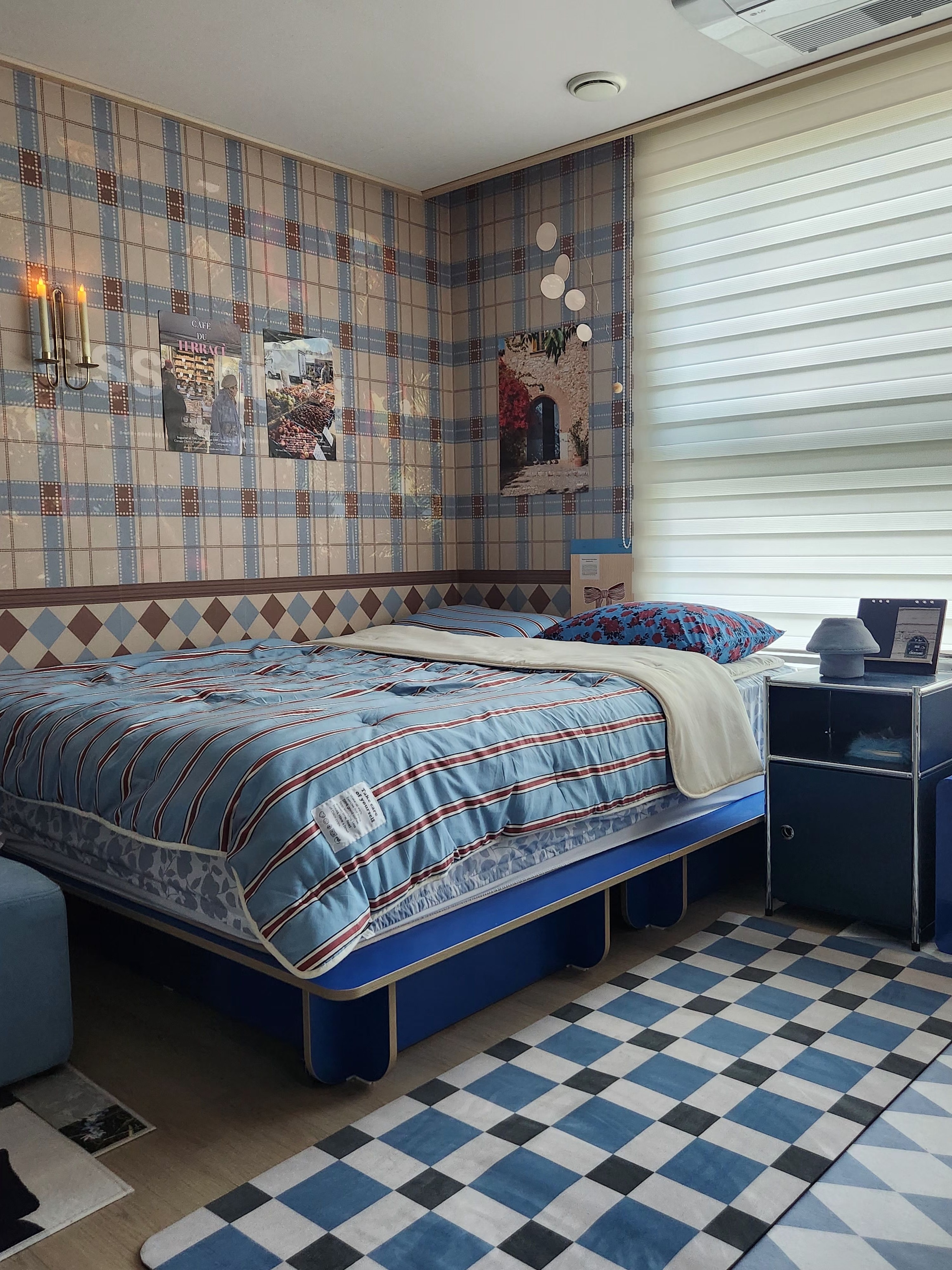 Deep Sleep Stripe All Season Comforter Set user photo