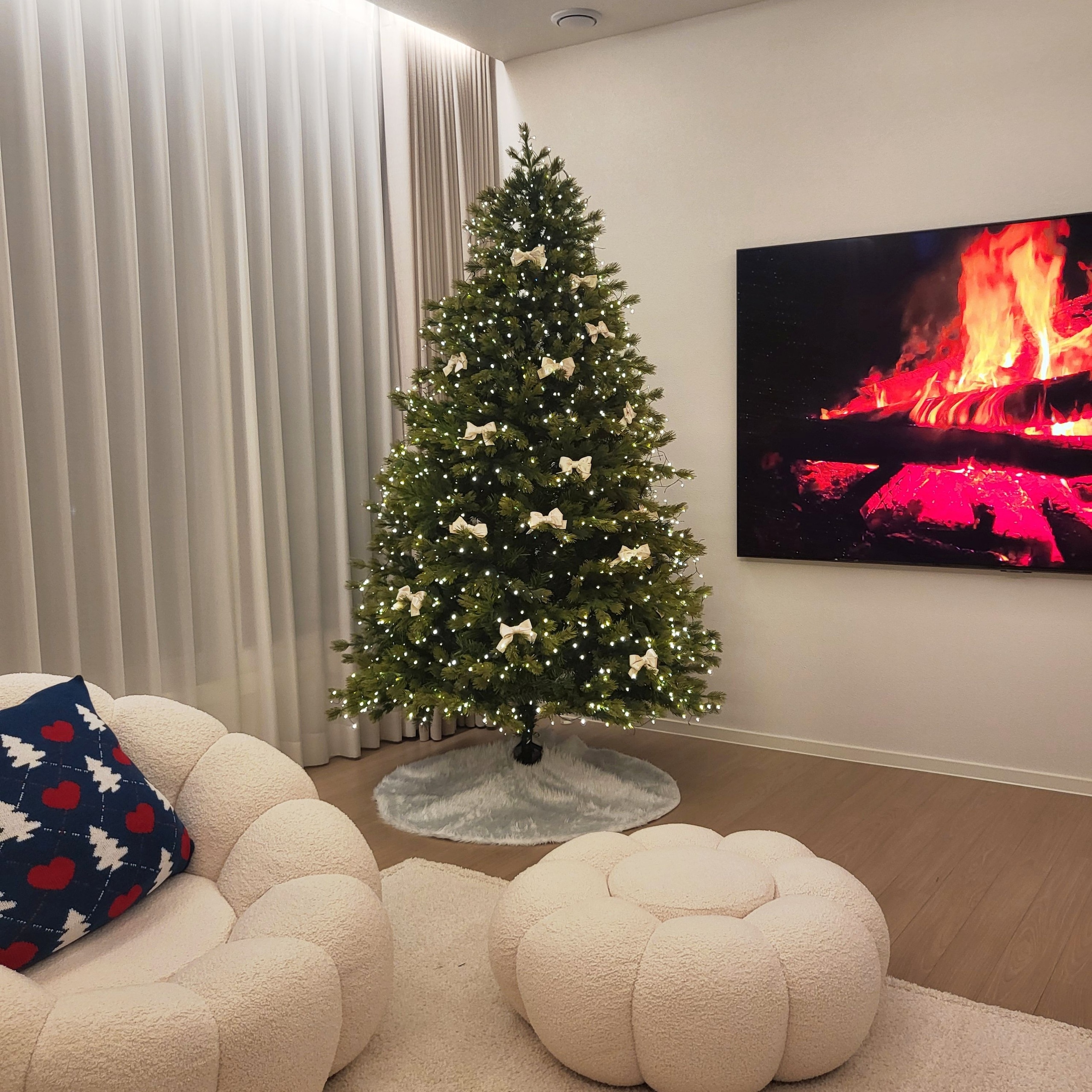 Christmas Knit Cushion with Insert (2 Styles) user photo