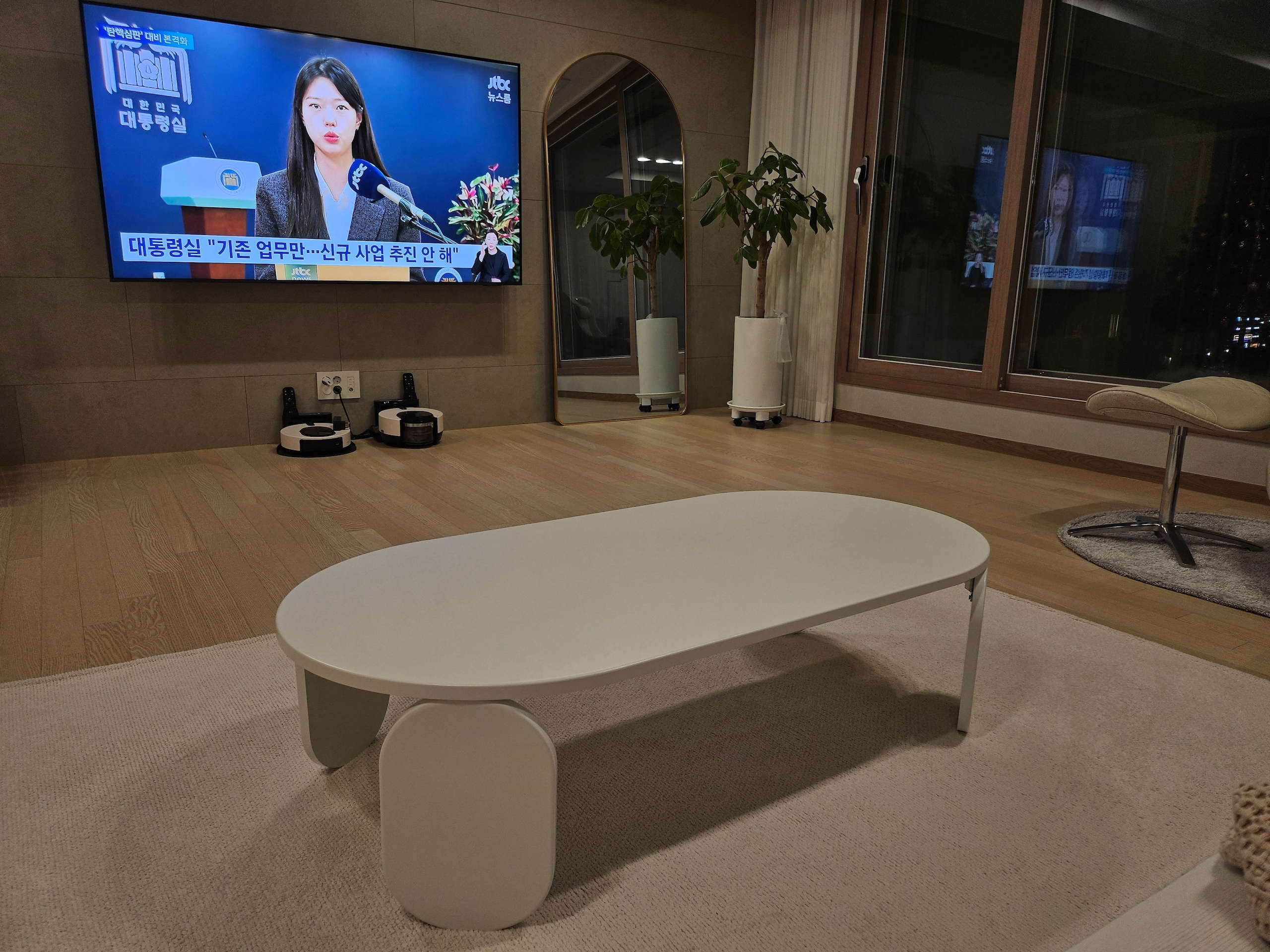 Louis Modular Foldable Wooden Coffee Table user photo