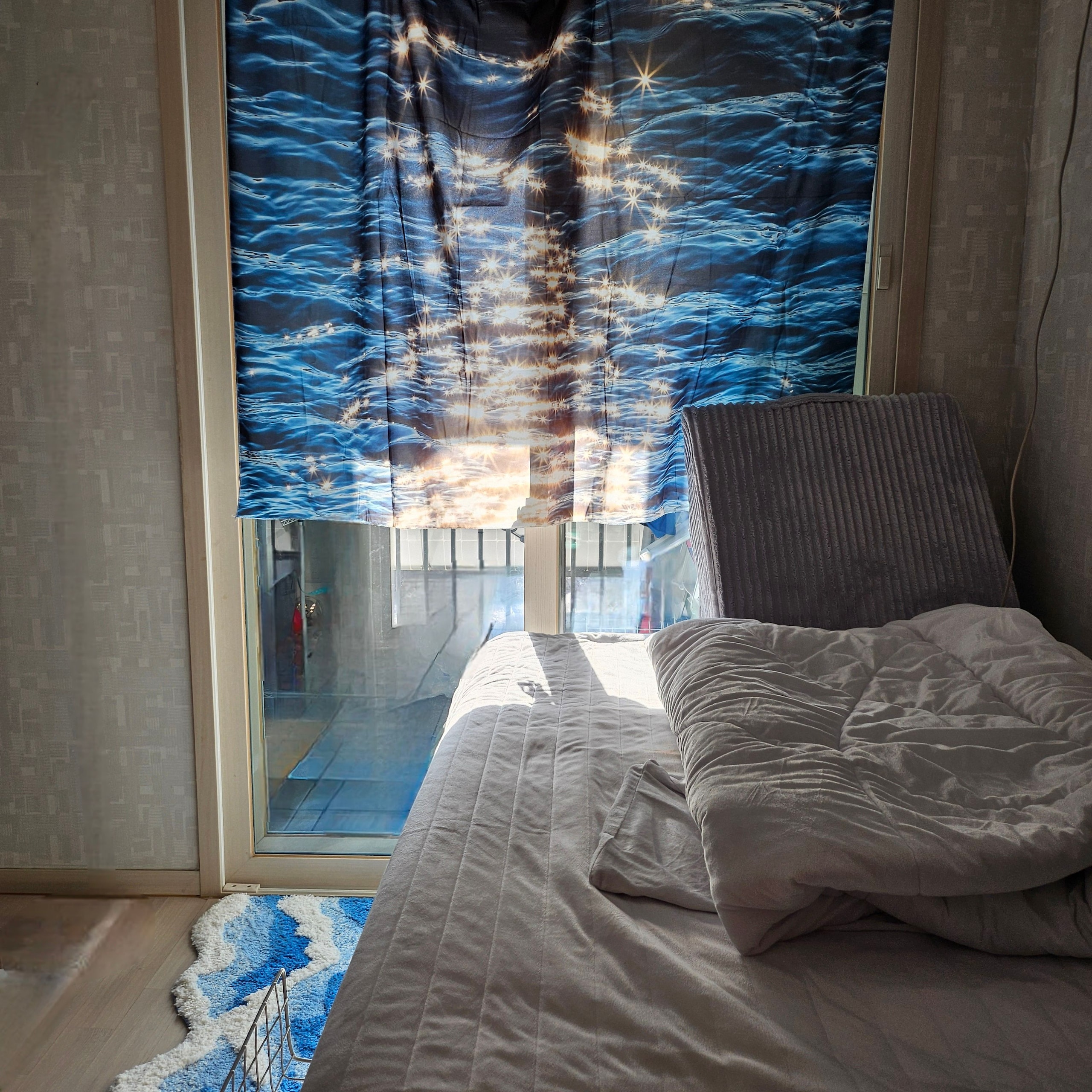 Wavy Blue Tufted Rug user photo