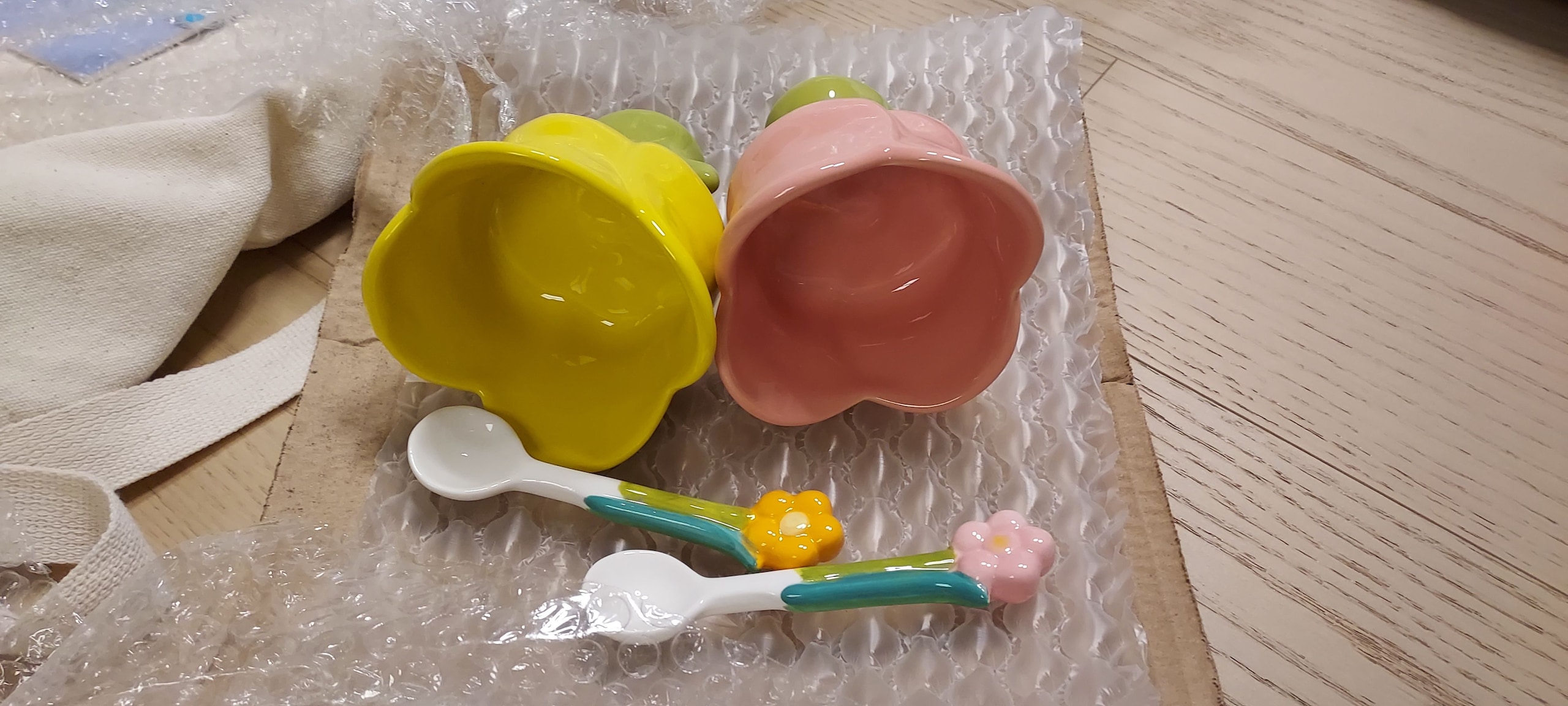 Tulip Dessert Bowl & Flower Spoon Set user photo