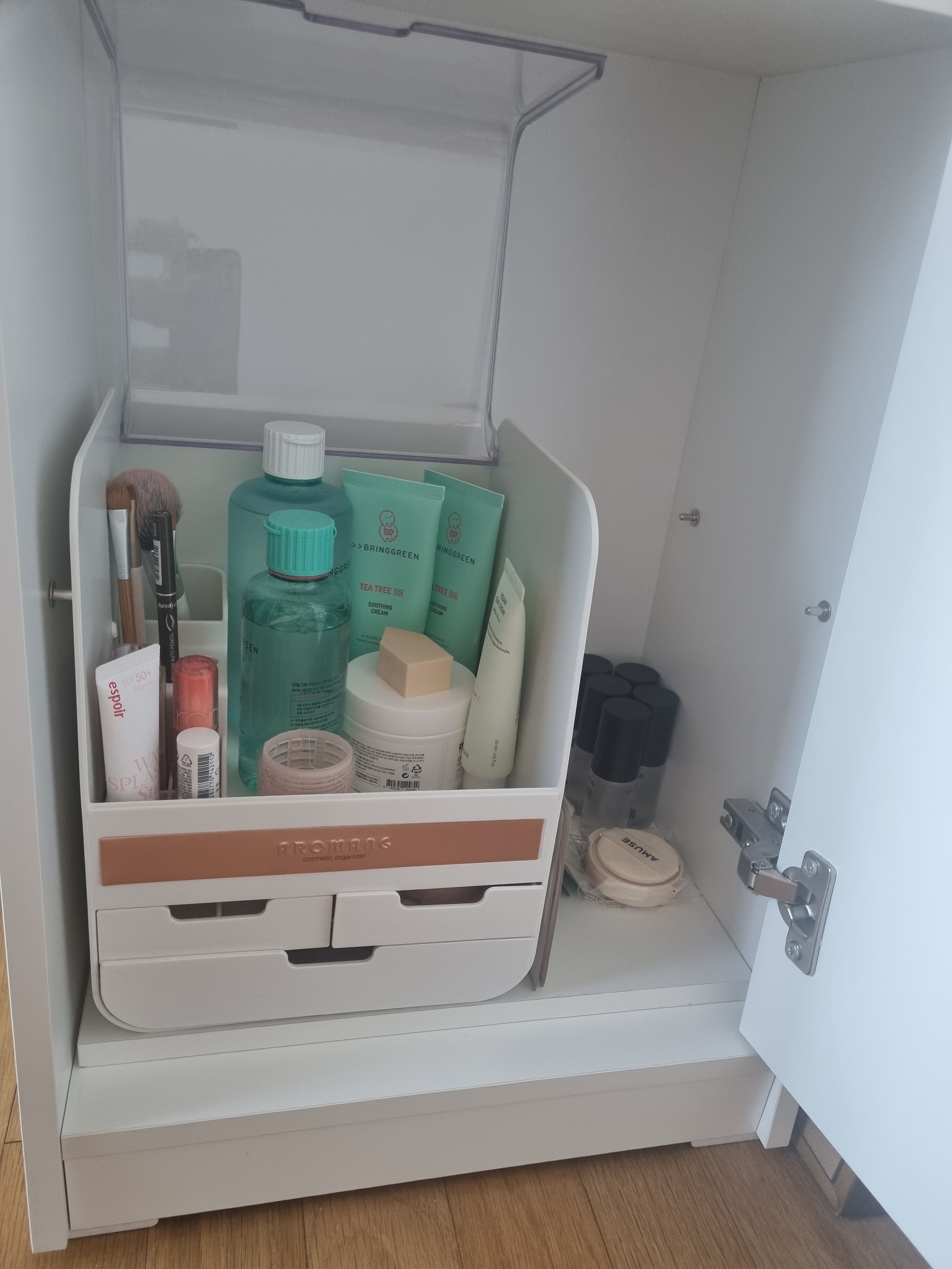 Makeup & Accessories Organizer user photo
