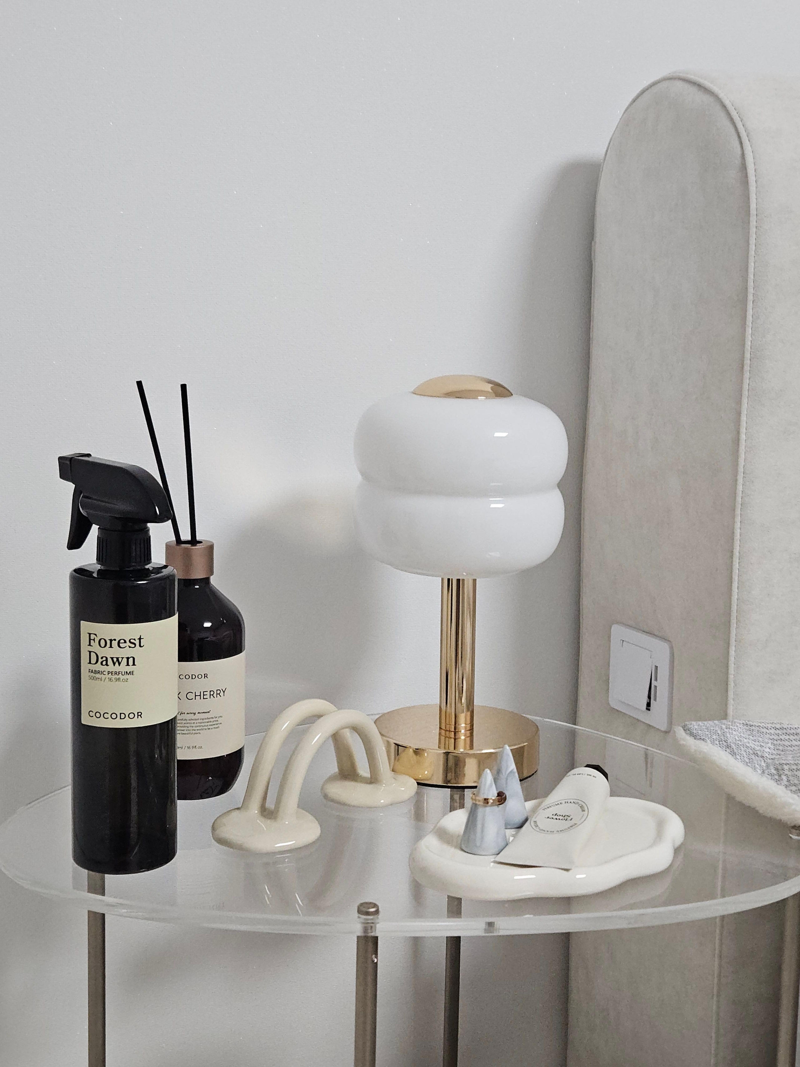 LED Gloomy Table Lamp user photo
