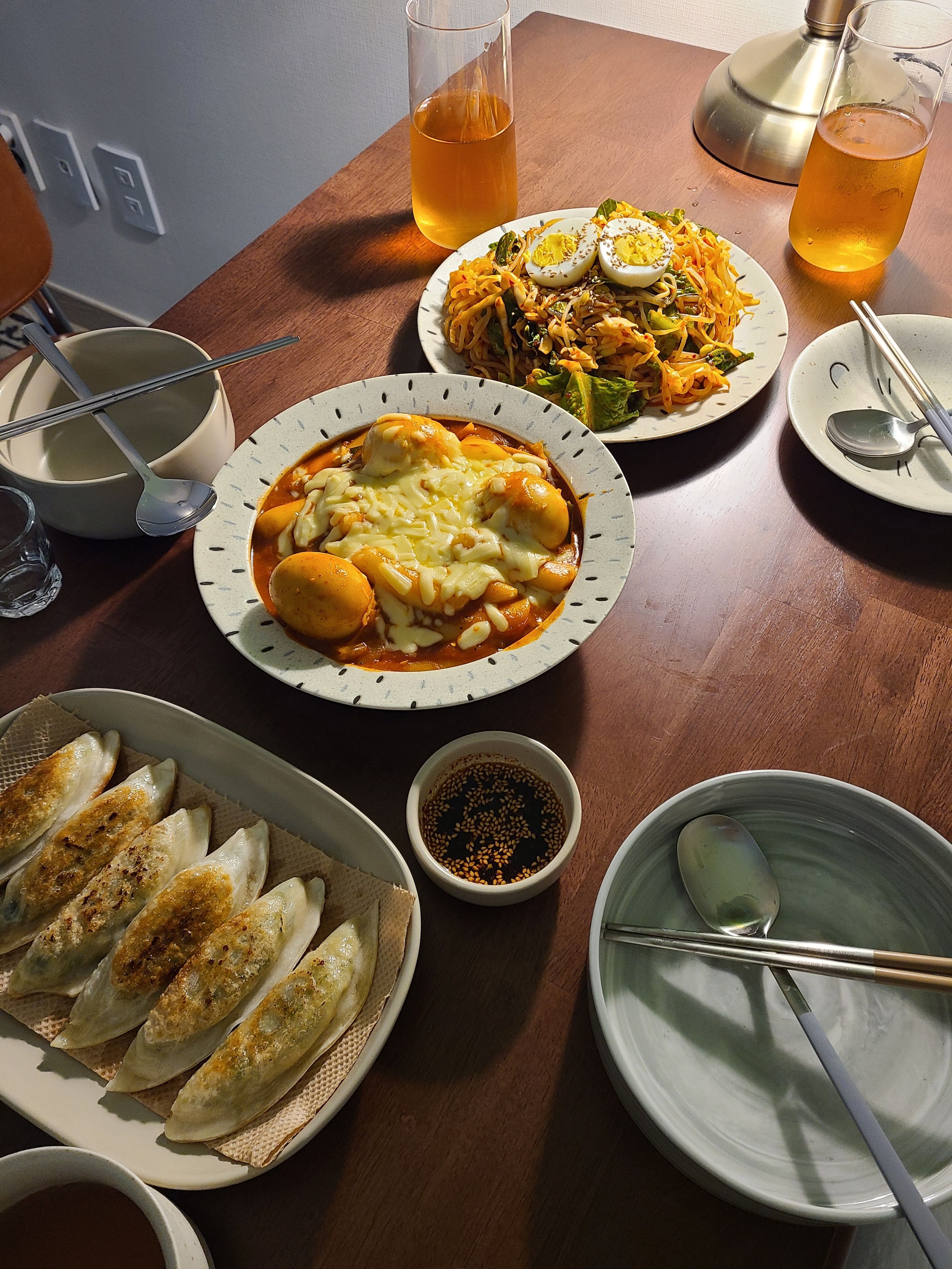 Every Meal Ceramic Dinnerware Set (10-Piece) user photo