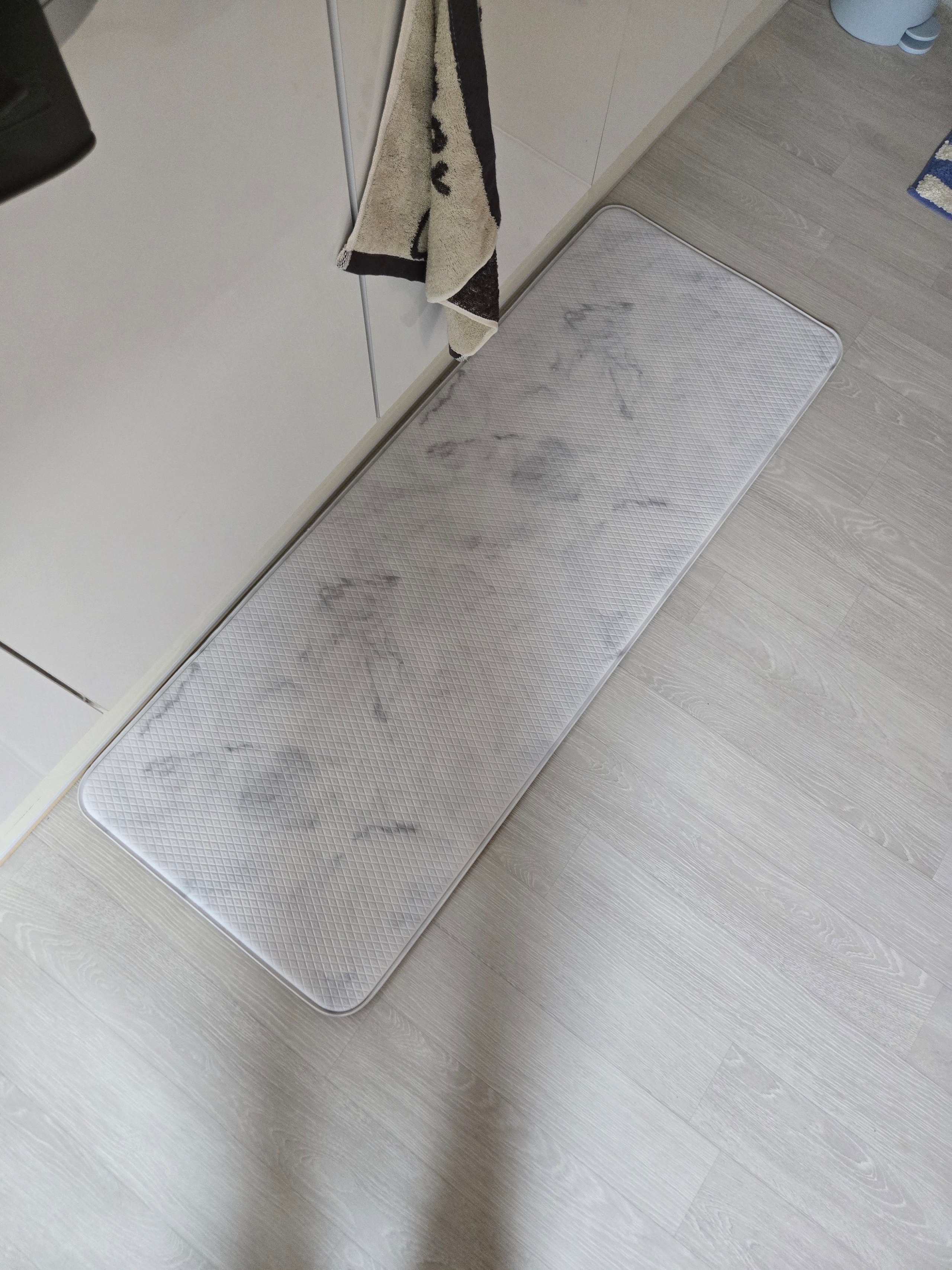Reversible Marble PVC Kitchen Mat user photo