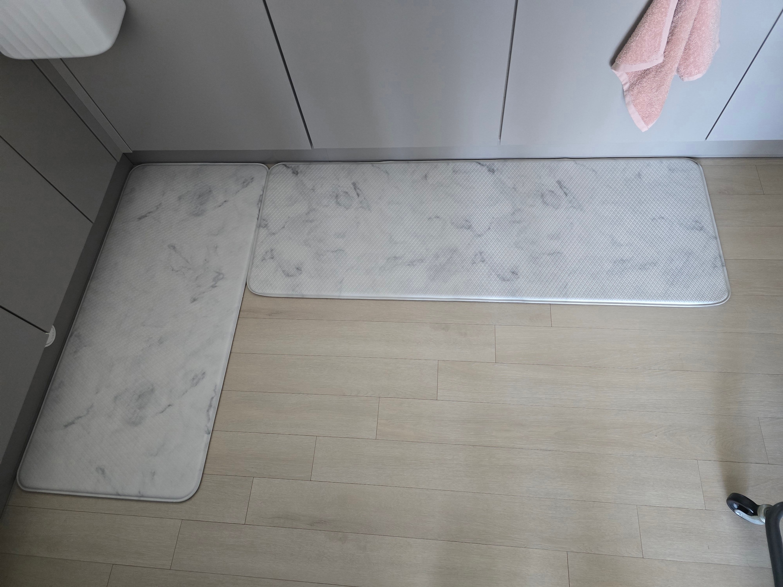 Reversible Marble PVC Kitchen Mat user photo