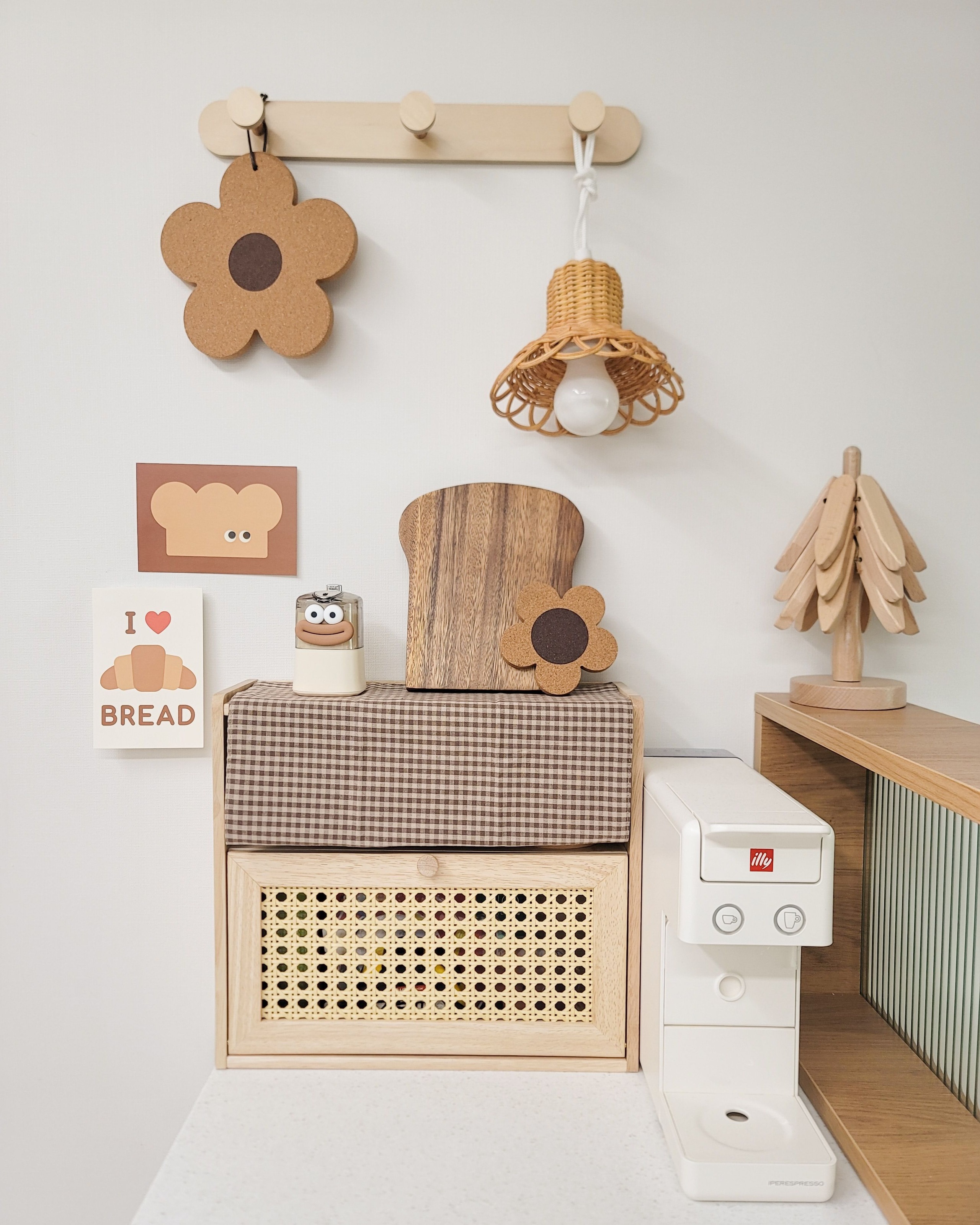 Wooden Toast Plate user photo