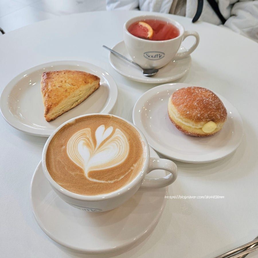 Round Base Espresso Set user photo
