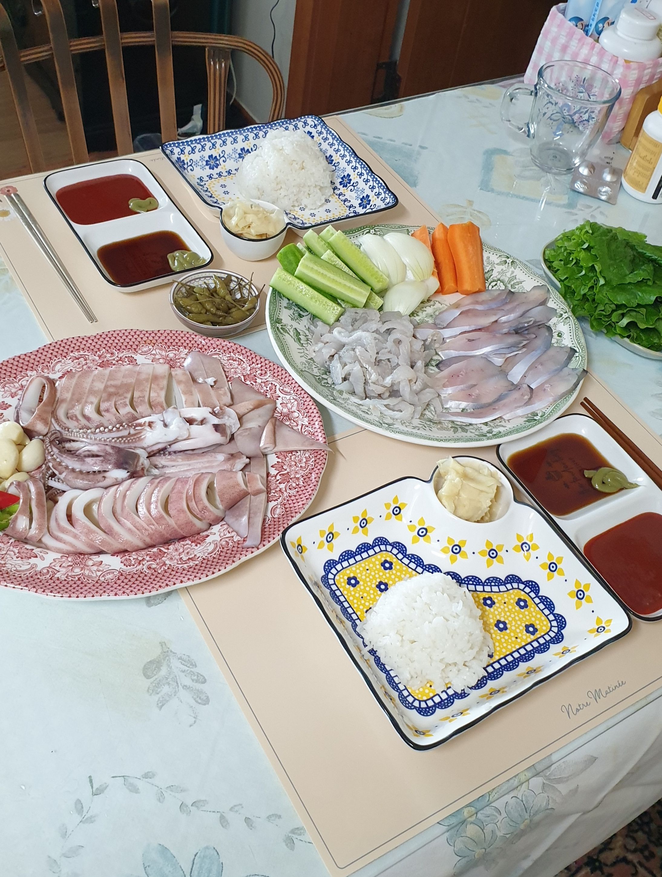 Floral Square Serving Plate Set with Sauce Dish (2-Piece) user photo