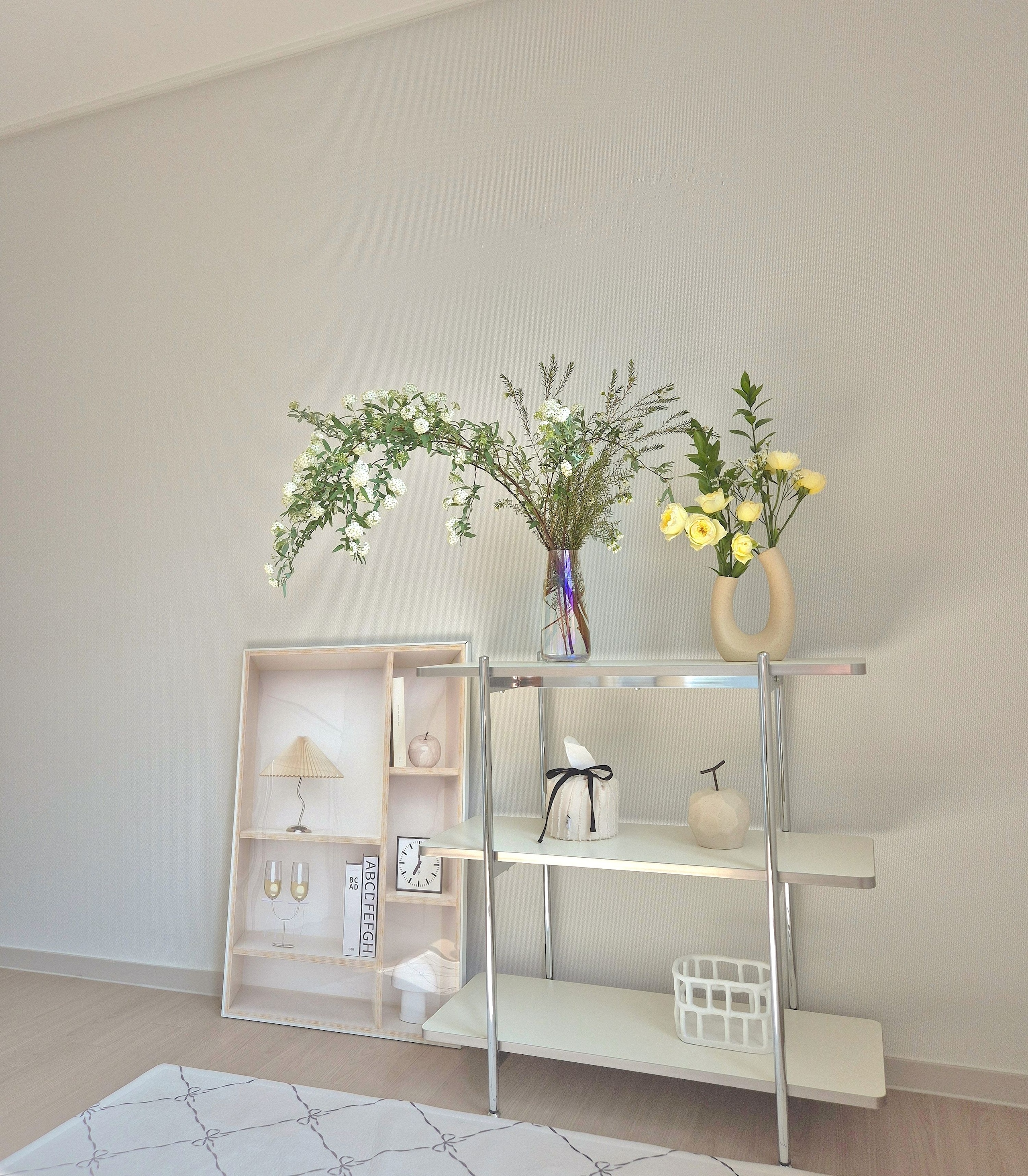Gott Black Mid-Century Square Shelf user photo
