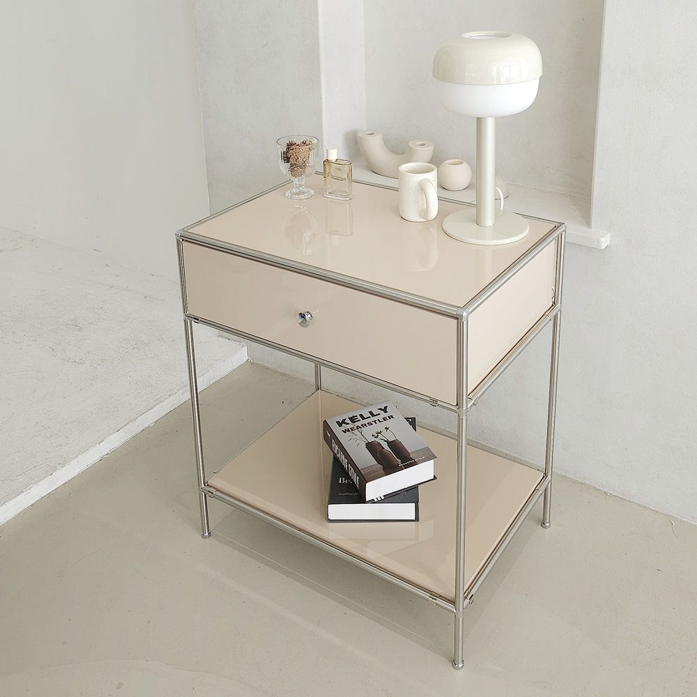 고급진 느낌 낭낭한 협탁