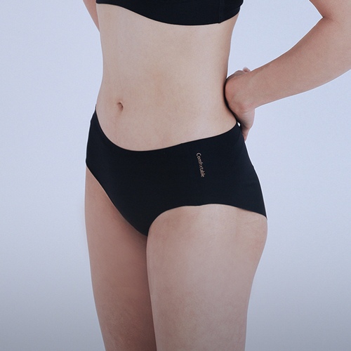 레깅스에 입으려고 샀다가 너무 편해 매일 입는 심리스 삼각 엉끌팬티!