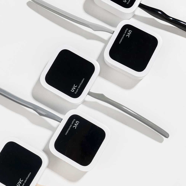 UV-C 슈퍼 3중케어 휴대용 칫솔살균기 USB 충전식 벽걸이 소독기 건조기