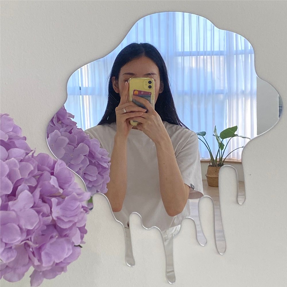 오늘의집 뷰오브더월드 멜팅 벽부착형 비정형 아크릴 거울 2size