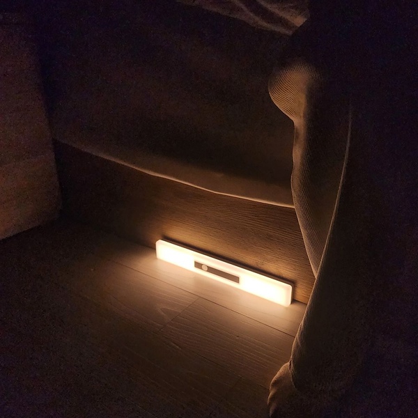 슈퍼파워 대용량 LED 무선 자동 센서등 무드등, 2sizes