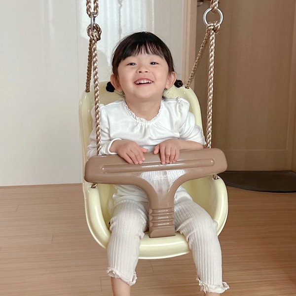 플레이 아기 그네