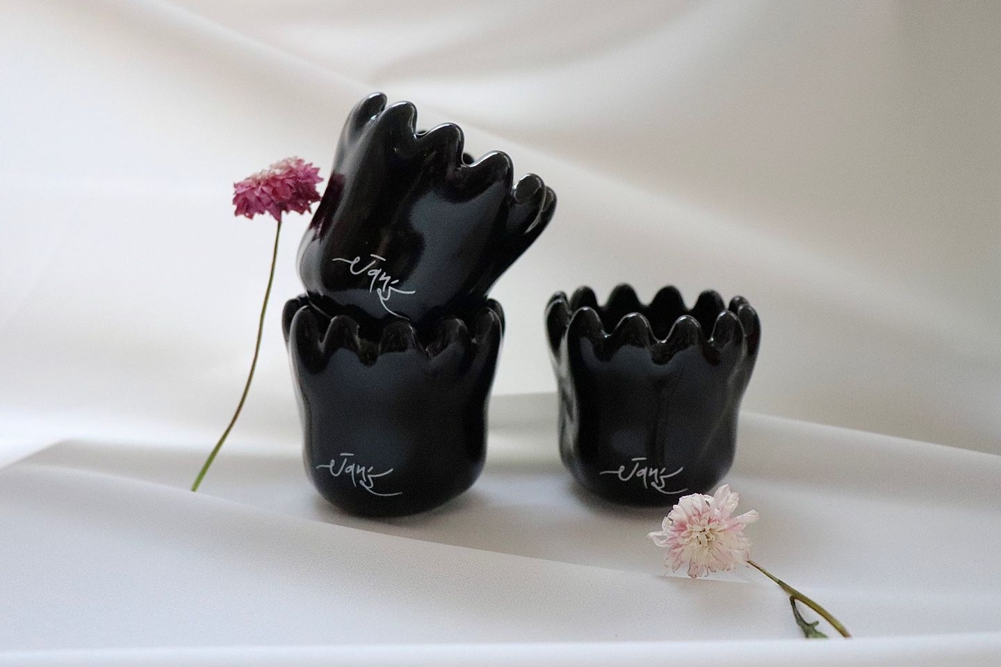 마스크·건강용품 > [쿠폰가 52,020원] 파동석 블랙 튤립잔스 괄사 | 오늘의집 쇼핑