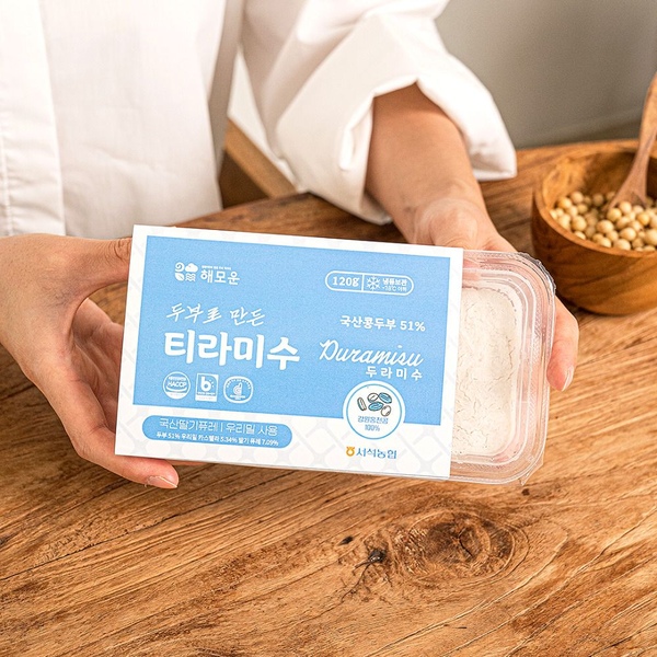 두부로 만든 떠먹는 두라미수