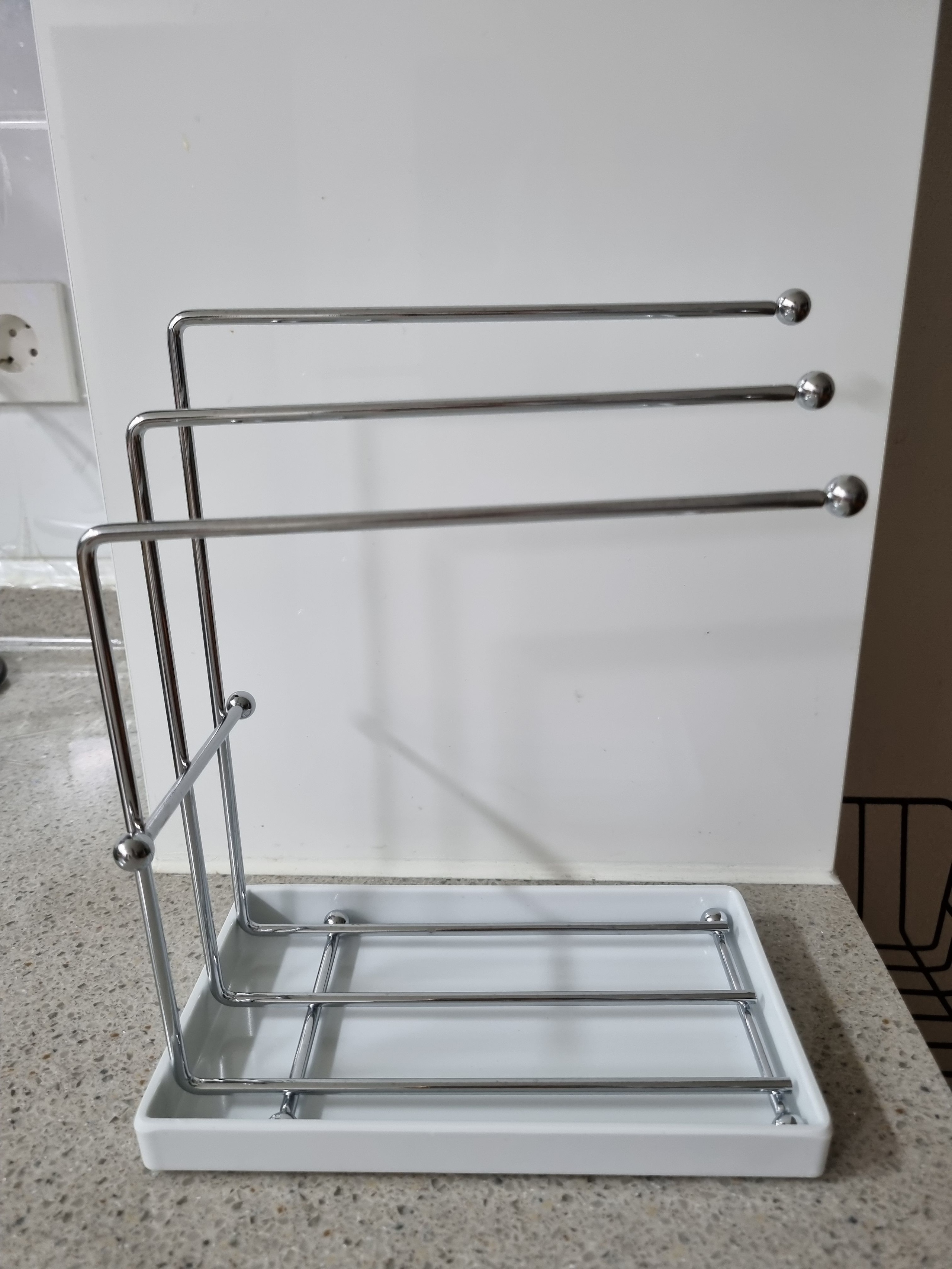 Oatley 3-Tier Modern Stand Dishcloth Rack user photo