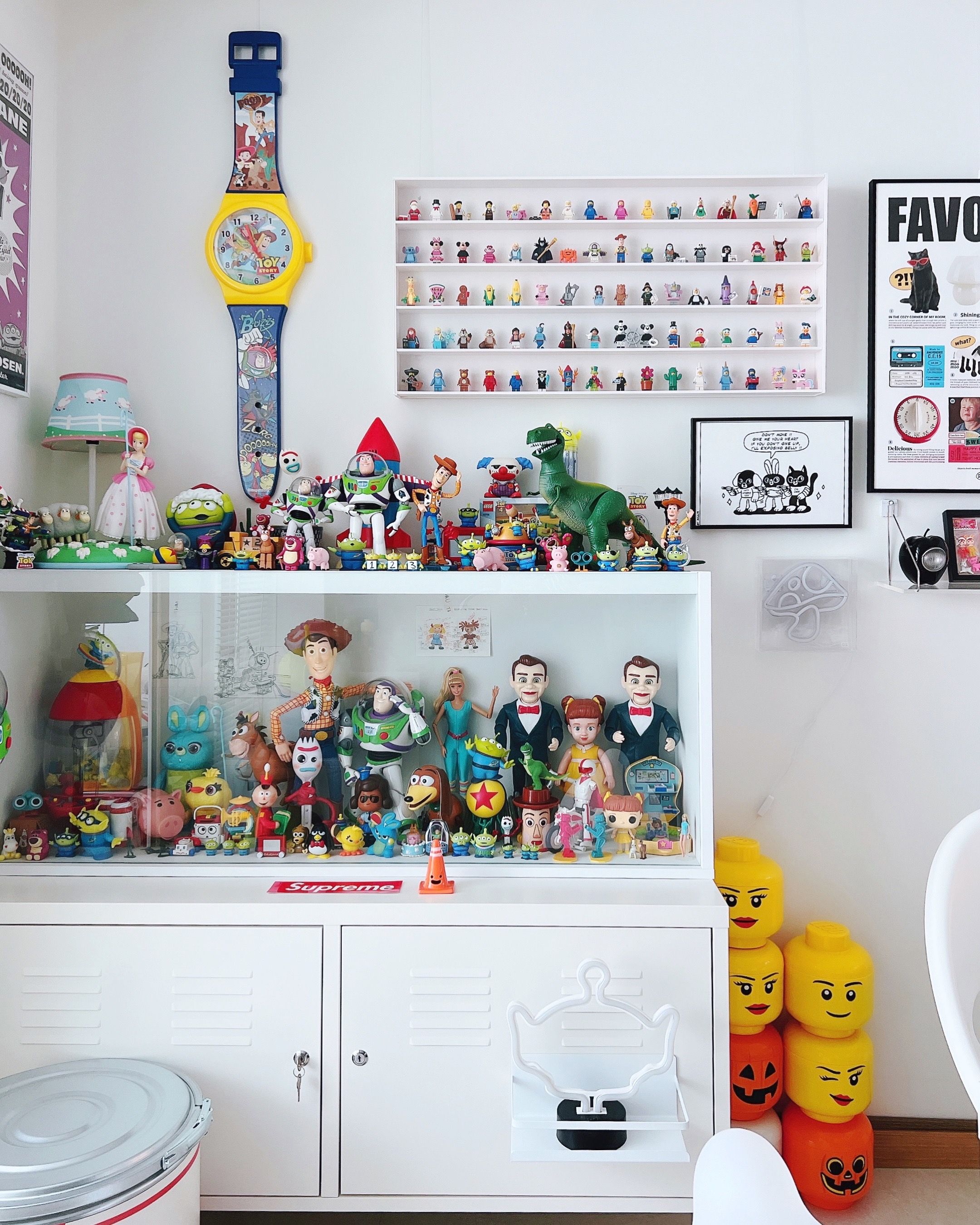 No-Drill Clear Acrylic Wall Shelf user photo