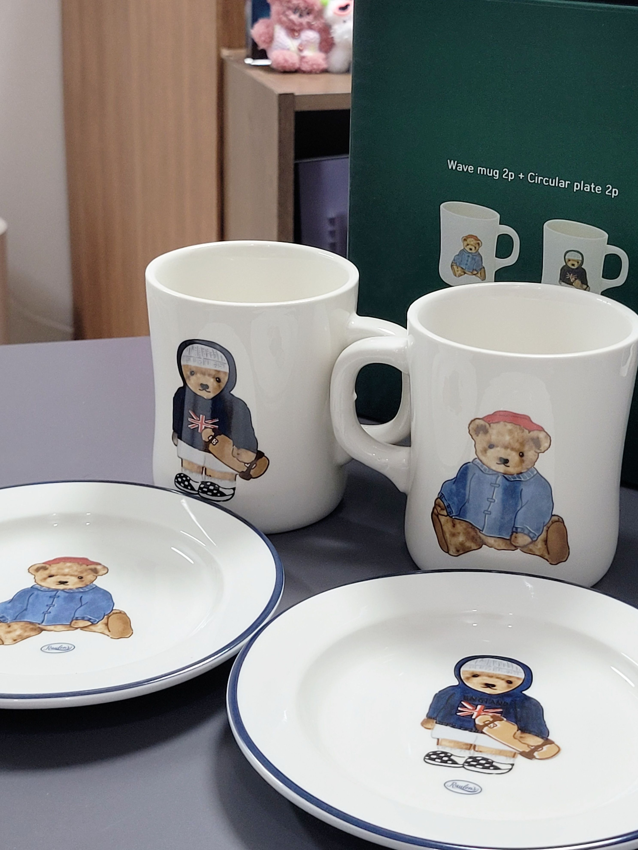 London Teddy Bear Dinnerware Set user photo