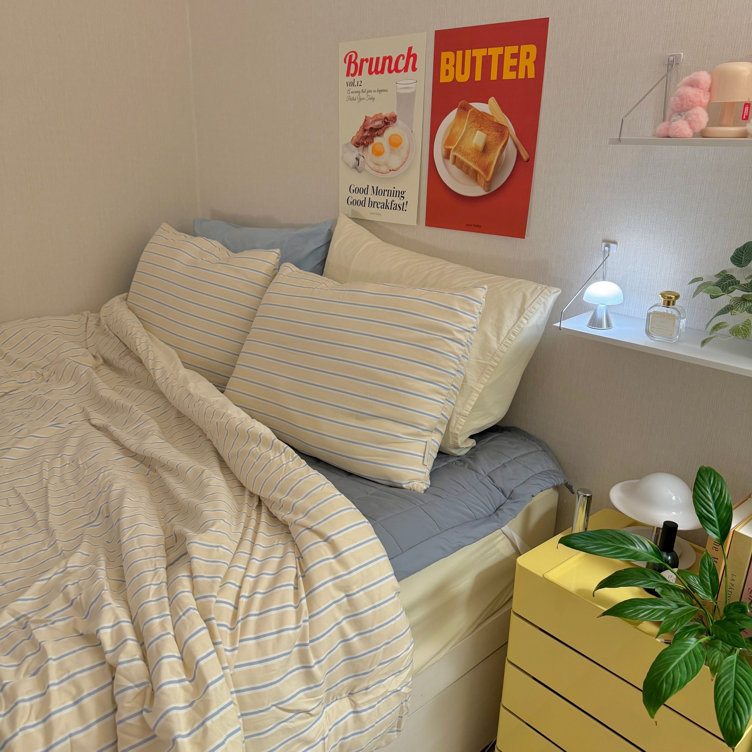 Slow Lines Fitted Pad Bedding Set user photo