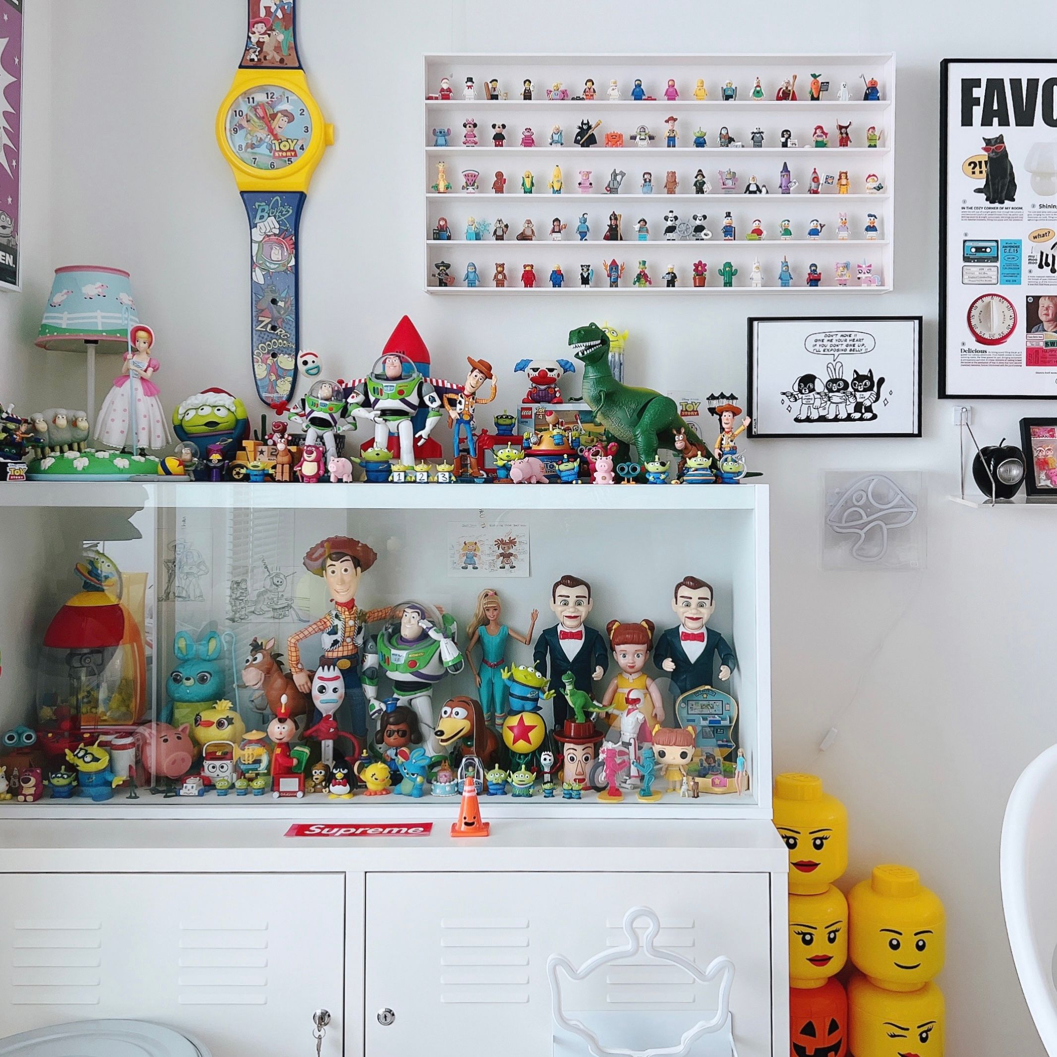 No-Drill Clear Acrylic Wall Shelf user photo