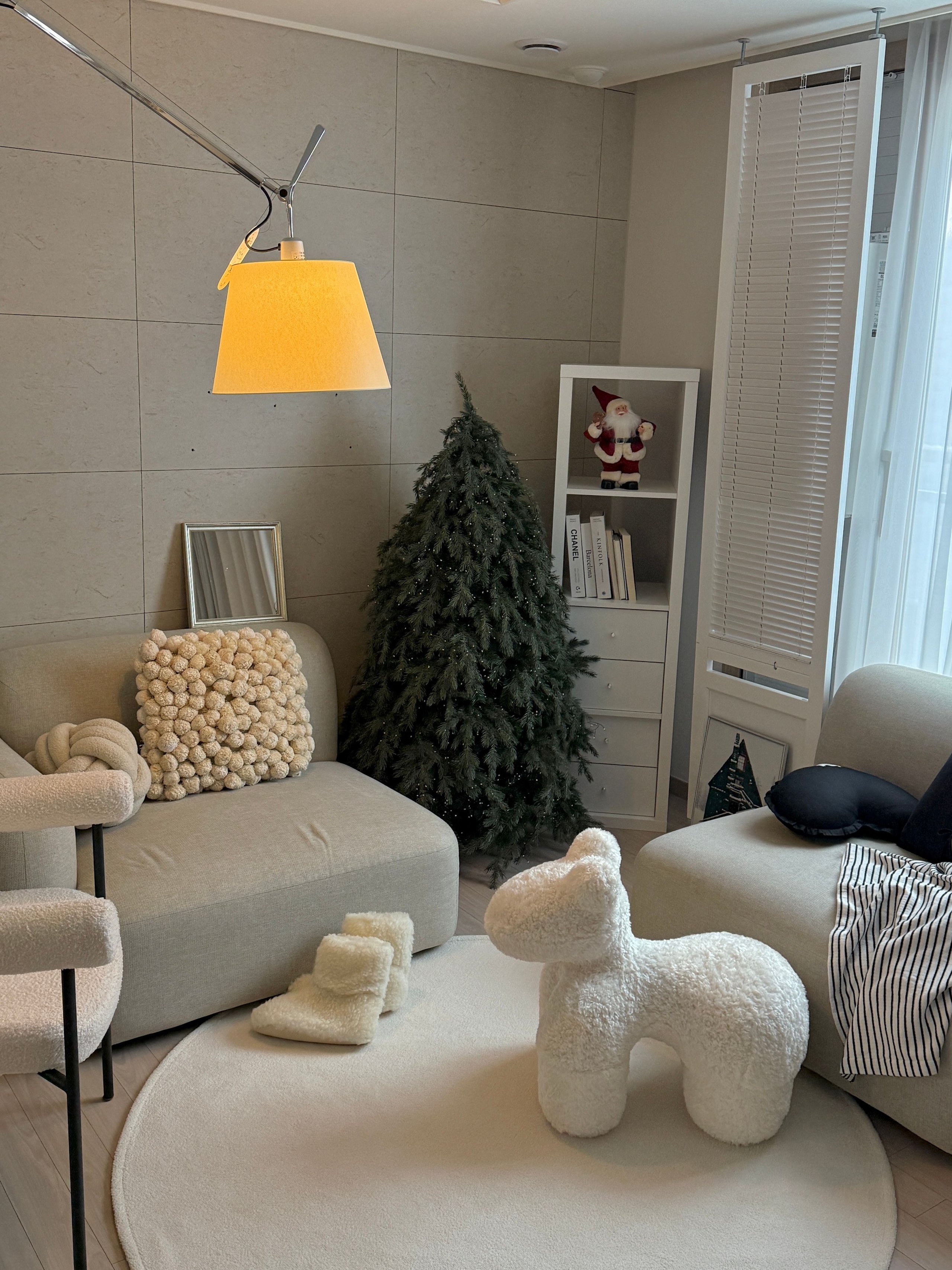 Pure Wool Cloud Boot Slippers user photo