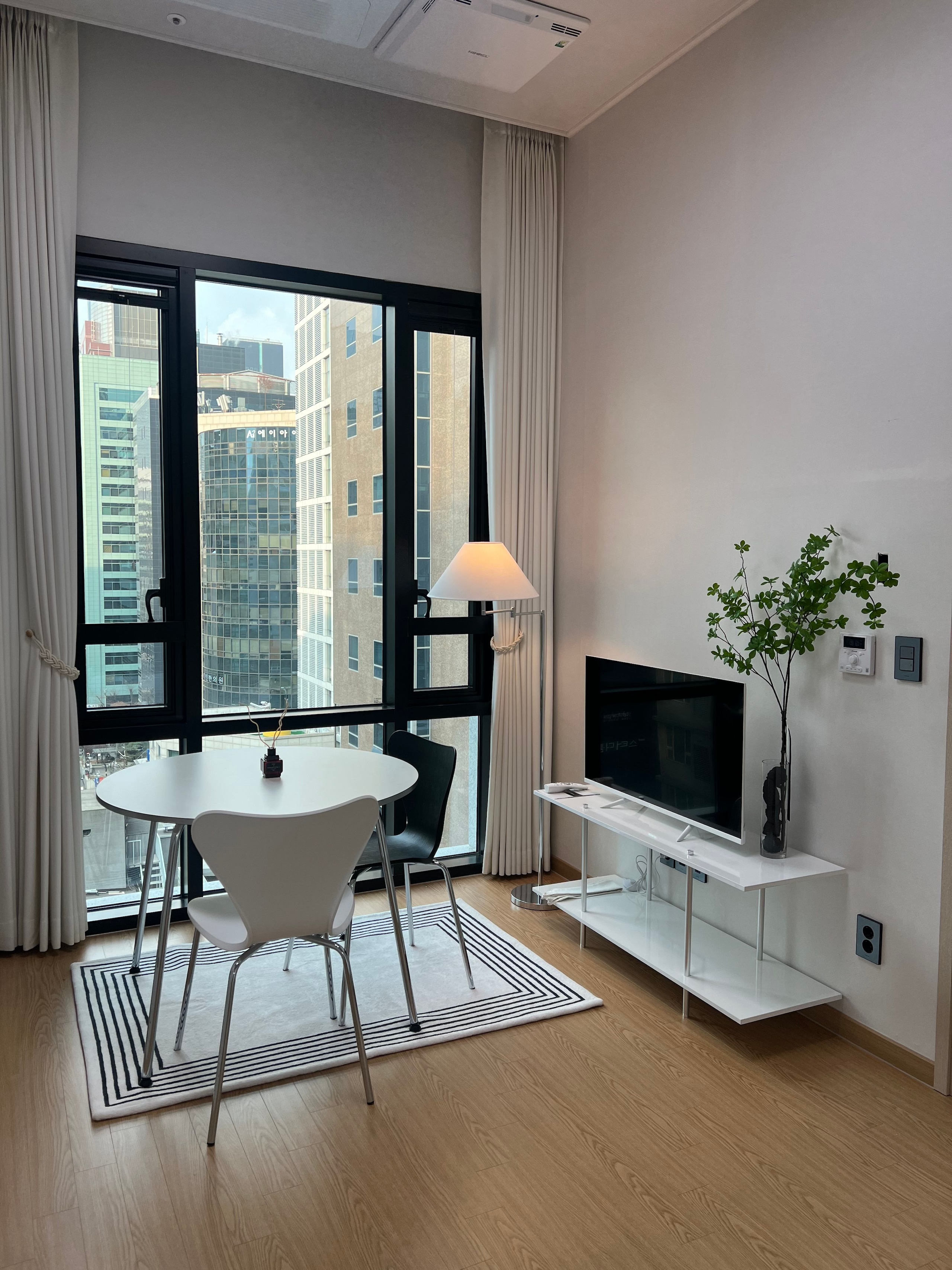 Seasonless Square Stripe Rug user photo