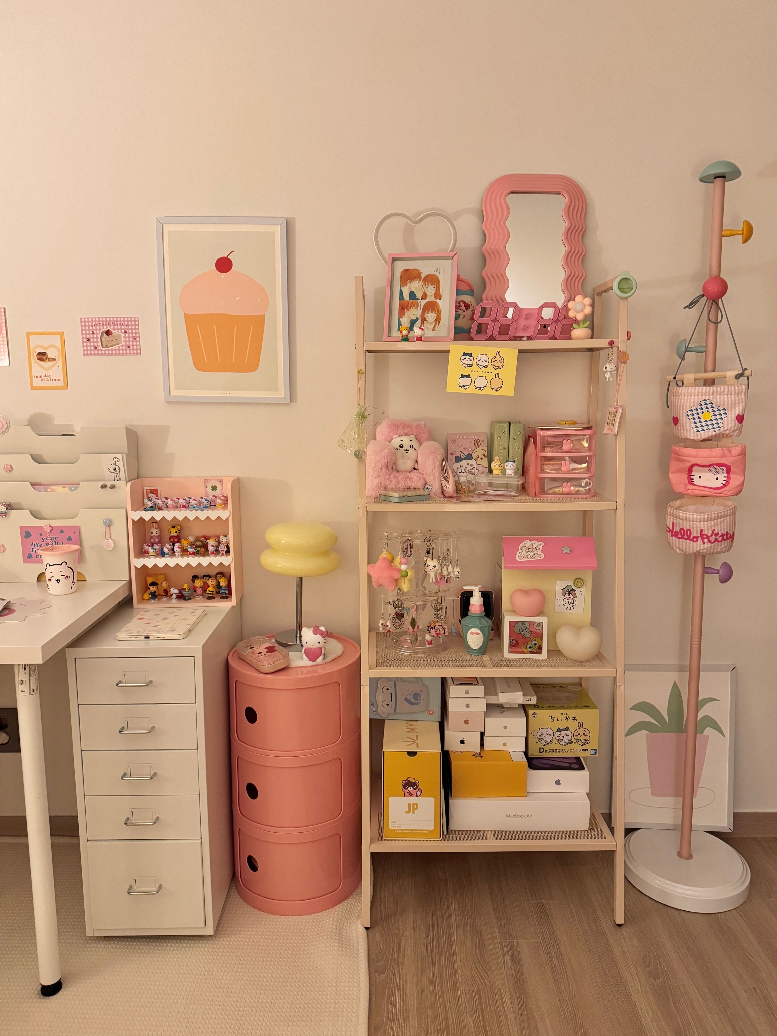 IKEA KVISSLE クヴィッスレ ウォール 新聞ラック | デスク周り | Ohouse