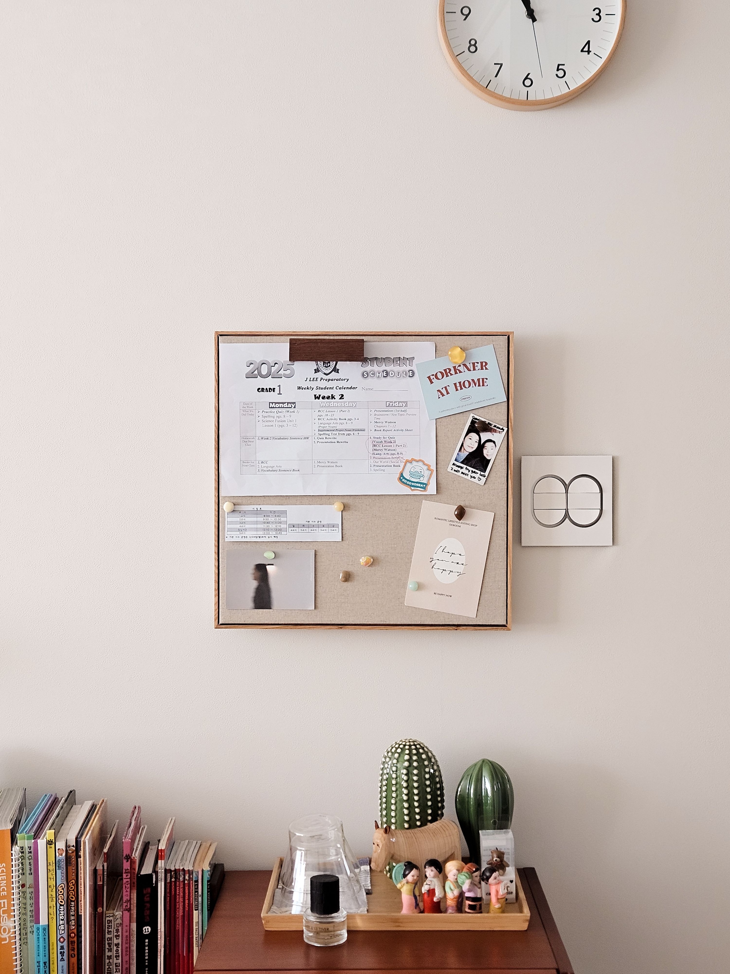 Wood-Framed Linen Magnetic Board user photo