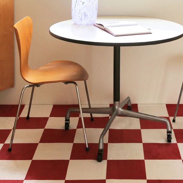 The Frigg BIG Checkerboard 洗えるラグ RED［3サイズ］ レッド