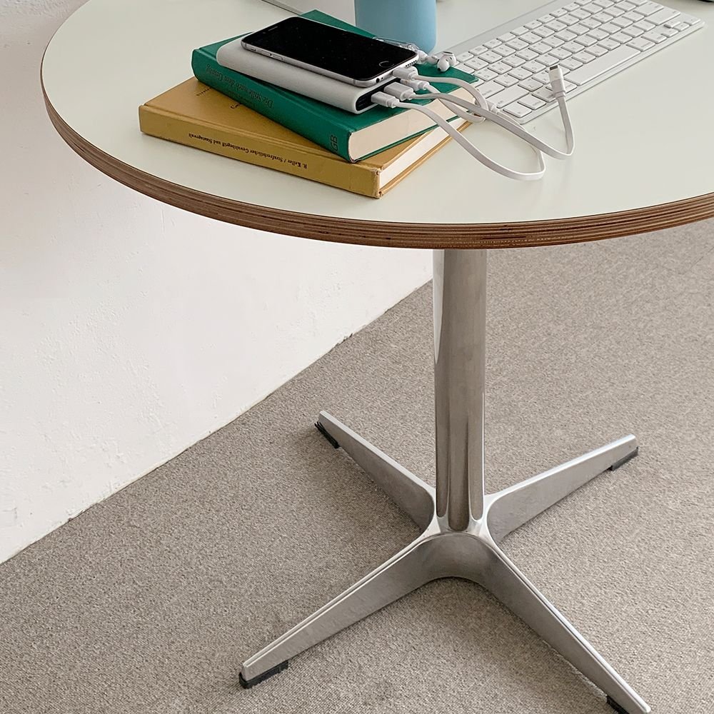 O'gre HPL ラウンドテーブル ホワイト［3サイズ］ シルバー ホワイト