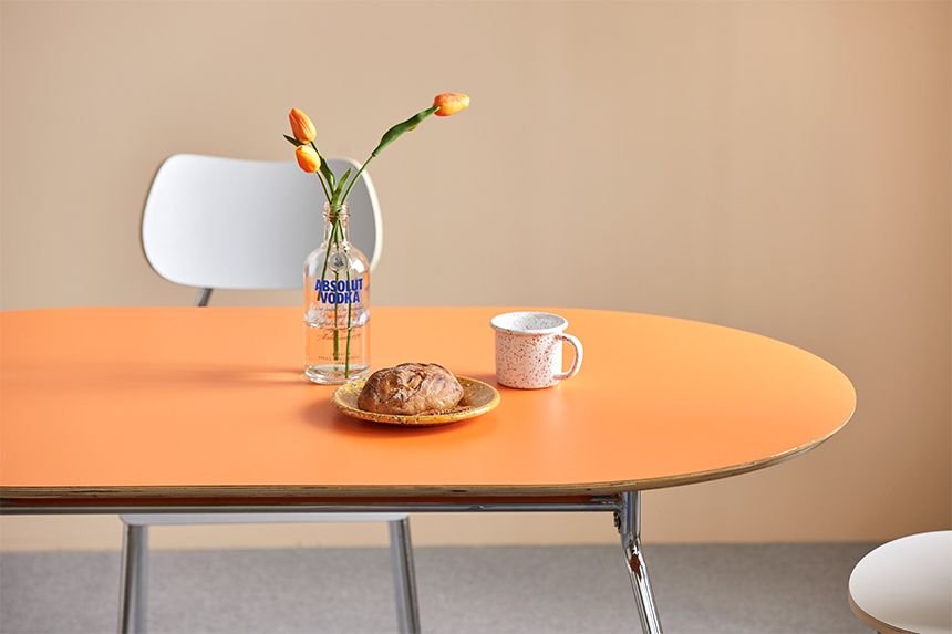 16piece MID-CENTURY ダイニングテーブル 楕円形 140cm［6色