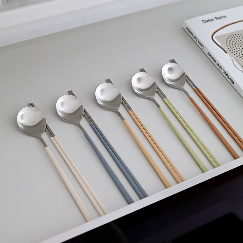 Madame Gray Pantone Korea Spoon & chopsticks［5色］ ブラウン