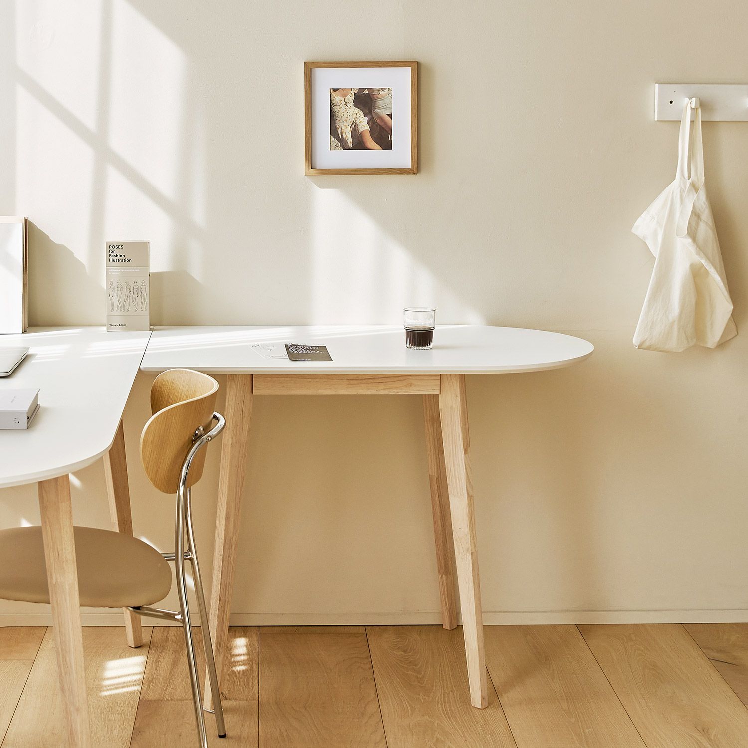 NORDMYRA ダイニングテーブル IKEA NORDMYRA（ノールドミーラ）使ってみた感想 ダイニングテーブル