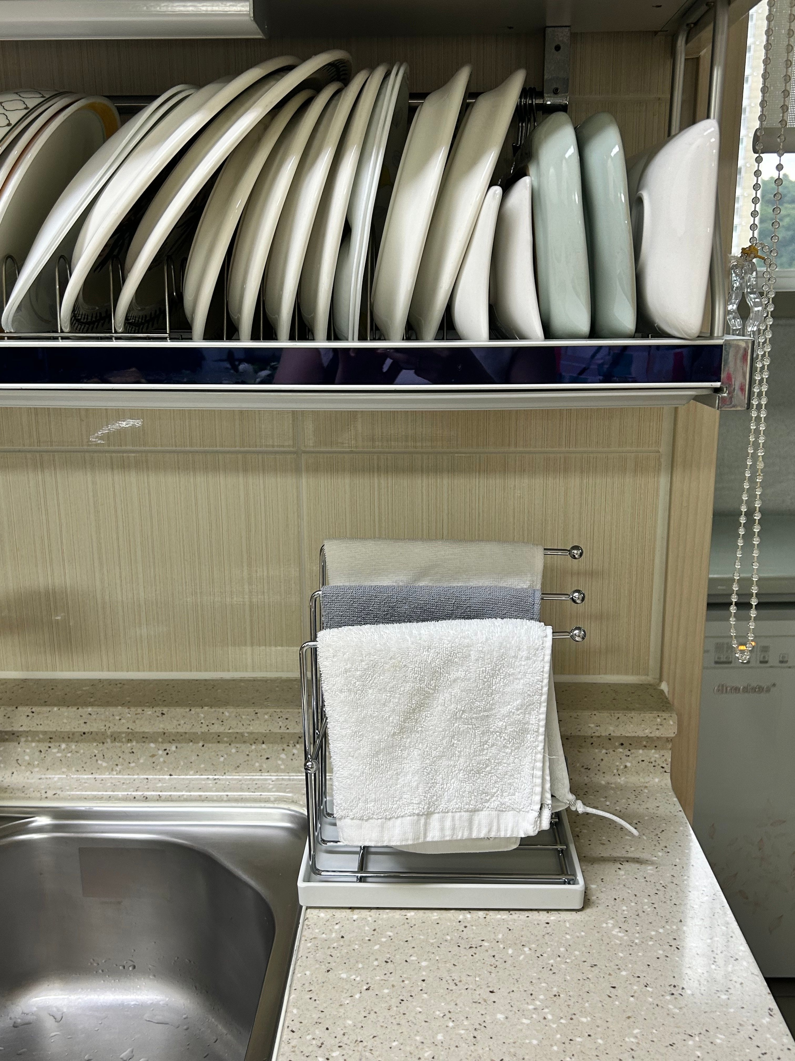 Oatley 3-Tier Modern Stand Dishcloth Rack user photo